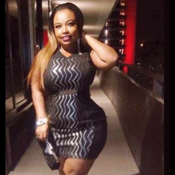 Dress - Picture 2 of 2